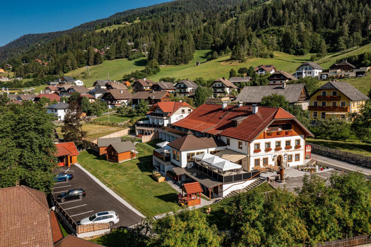 סנט מיכאל אים לונגאו Hotel Die Metzgerstubn מראה חיצוני תמונה