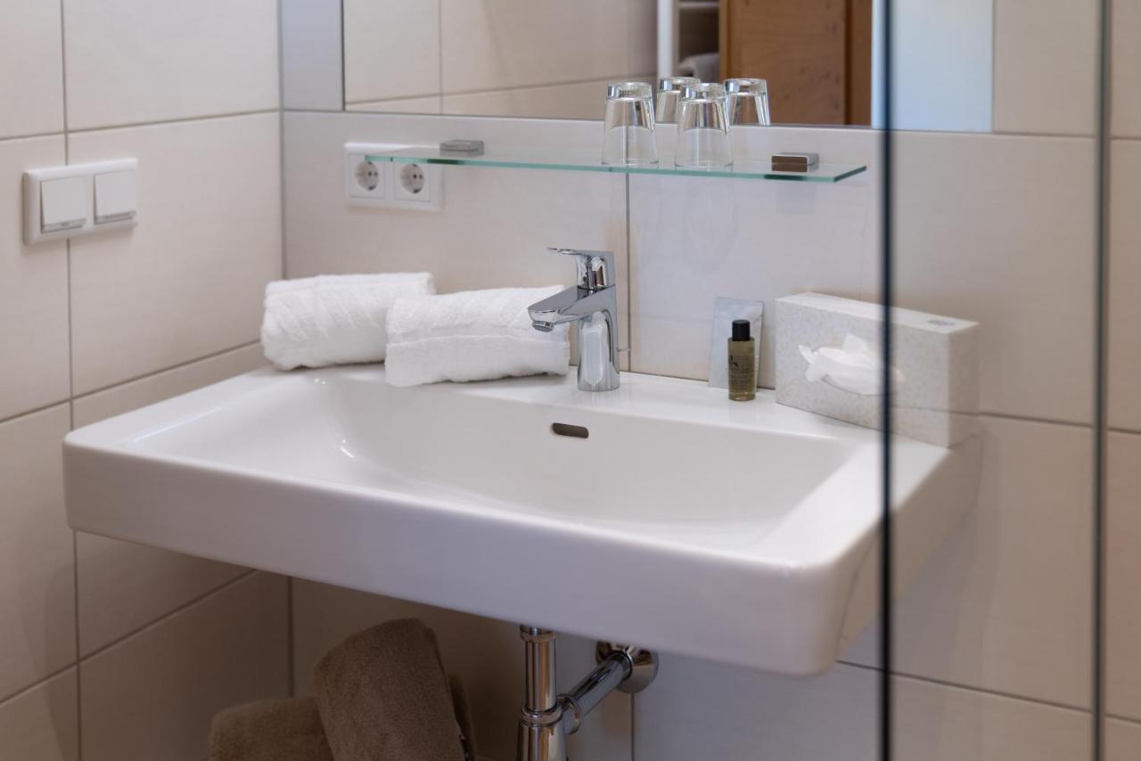 סנט מיכאל אים לונגאו Hotel Die Metzgerstubn מראה חיצוני תמונה